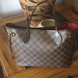 LV Neverfull PM